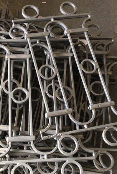 Demirden işlenmiş korkuluk - Thumbnail 2